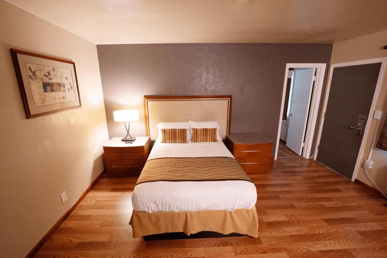Stay Inn Suite Stockton Buitenkant foto